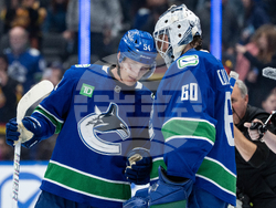 Wild Canucks Canucks