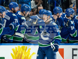 Wild Canucks Canucks