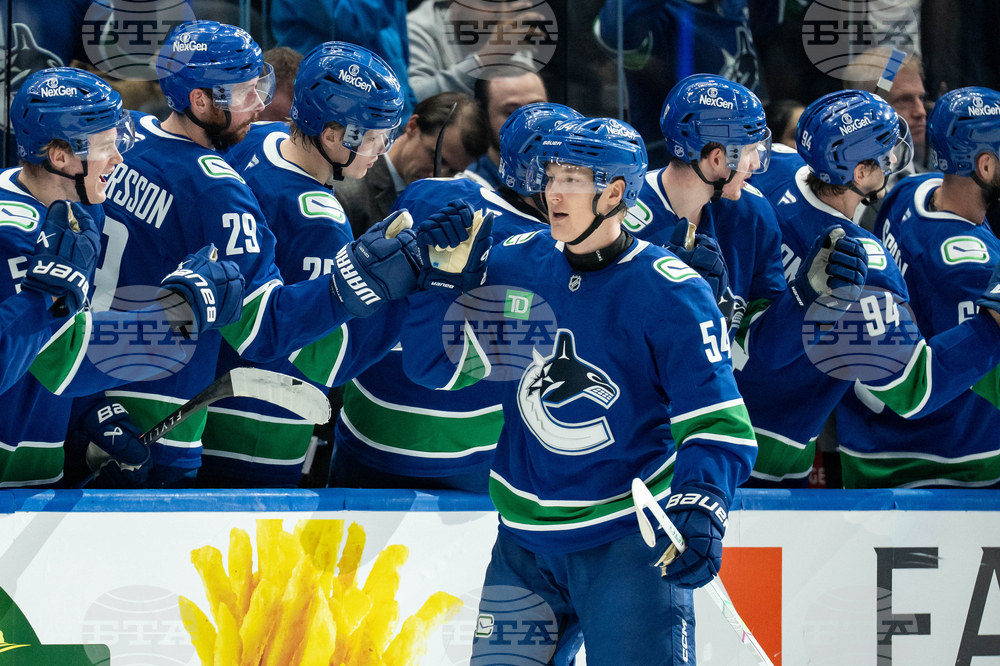 Wild Canucks Canucks