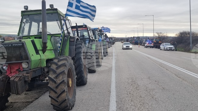 Възможни са затруднения при преминаването на МПС през граничните преходи с Гърция, предупредиха от „Гранична полиция“