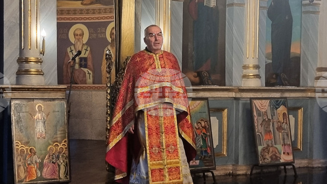 Спасението от греховете ни е в църквата, каза в неделната си проповед отец Йордан от плевенския храм "Света Параскева"