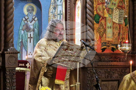 Търговище - храм „Св. Успение Богородично“ - неделна служба и проповед