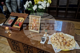 Търговище - храм „Св. Успение Богородично“ - неделна служба и проповед