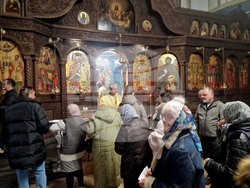 Търговище - храм „Св. Успение Богородично“ - неделна служба и проповед