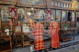 Шумен - църква „Свети Три Светители“ - неделна литургия