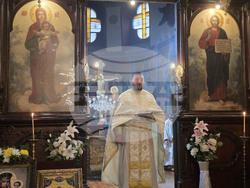 Добрич - църква "Света Троица" - литургия