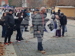 Плевен - граждани - протест с искане за оставка на правителството