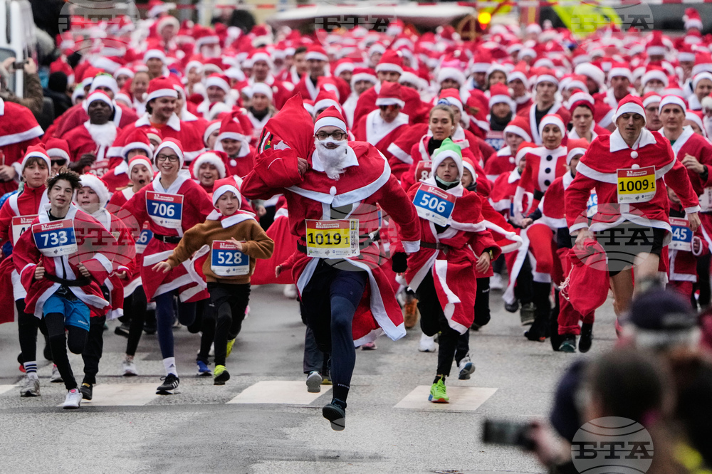 Germany Santa Claus Run