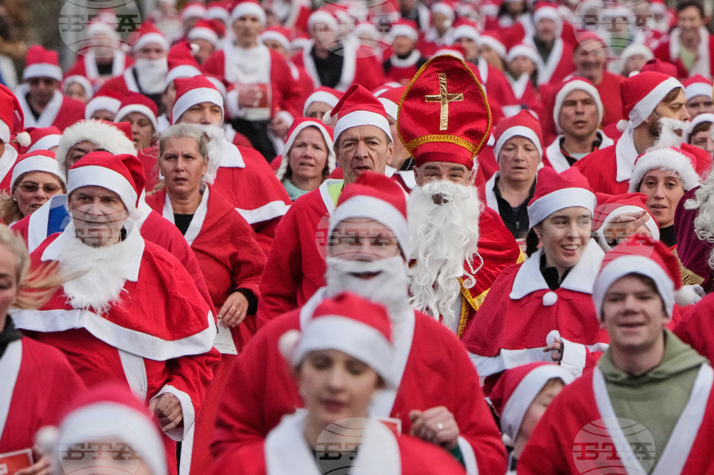 Germany Santa Claus Run