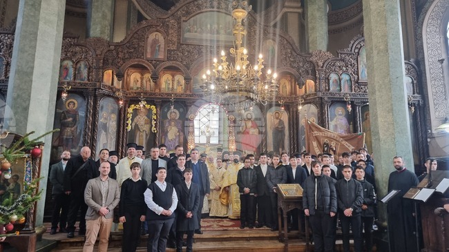 Да бъдеш духовник е призвание, което е трудно и отговорно както пред Бога, така и пред народа, каза митрополит Киприан