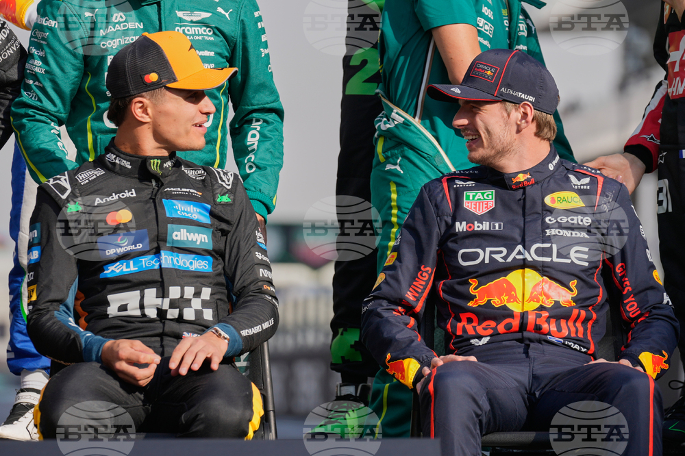 Abu Dhabi F1 GP Auto Racing