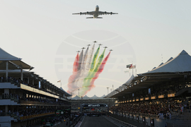Abu Dhabi F1 GP Auto Racing