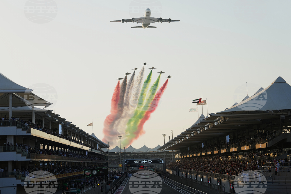 Abu Dhabi F1 GP Auto Racing
