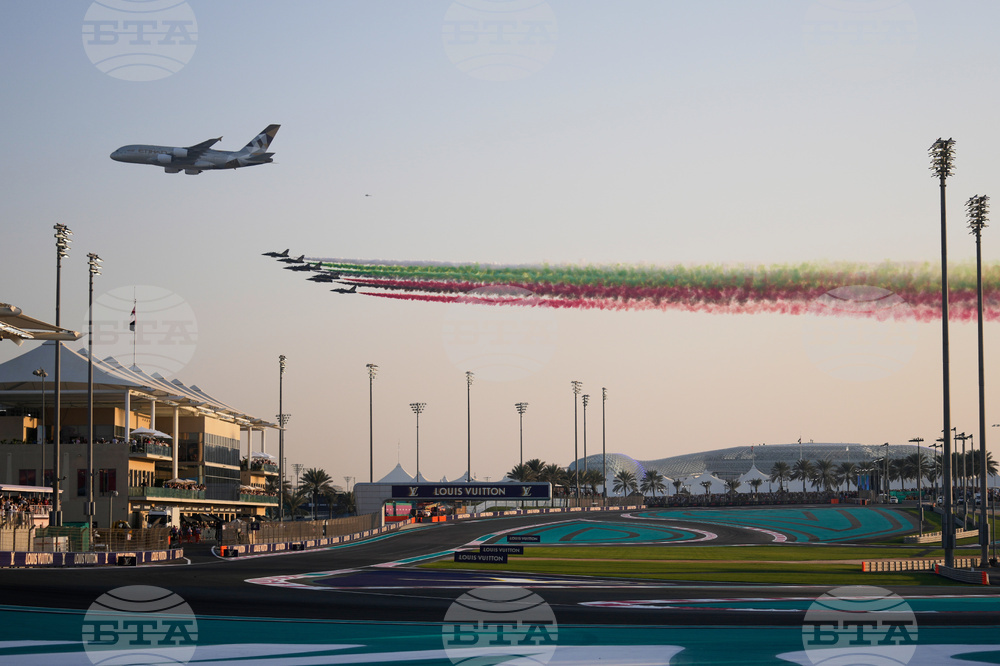 Abu Dhabi F1 GP Auto Racing