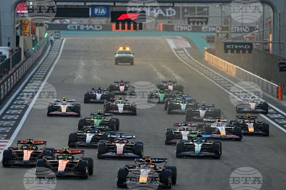 Abu Dhabi F1 GP Auto Racing