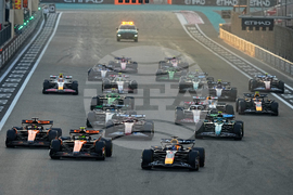 Abu Dhabi F1 GP Auto Racing