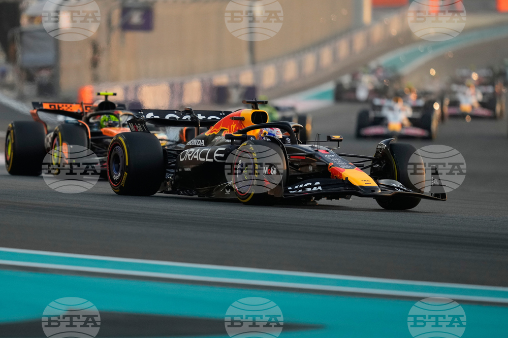 Abu Dhabi F1 GP Auto Racing