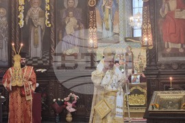 Стара Загора -храм „Св. Николай Мирликийски Чудотворец“ - литургия