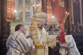 Стара Загора -храм „Св. Николай Мирликийски Чудотворец“ - литургия