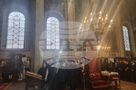 Стара Загора -храм „Св. Николай Мирликийски Чудотворец“ - литургия