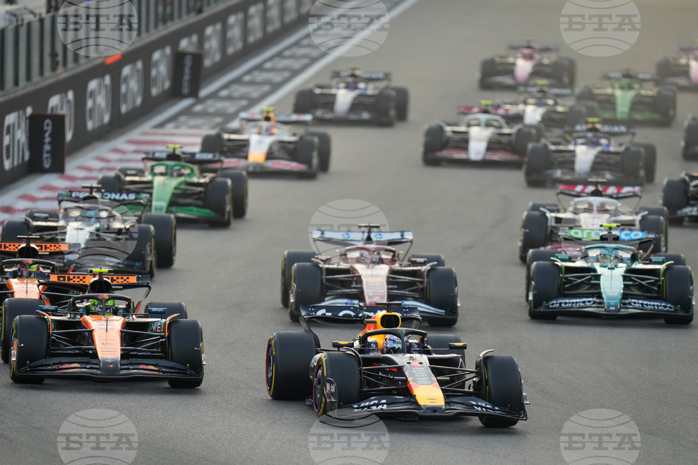 Abu Dhabi F1 GP Auto Racing