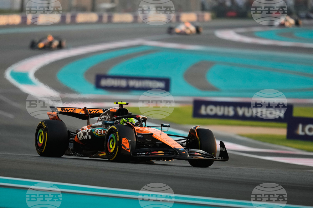 Abu Dhabi F1 GP Auto Racing