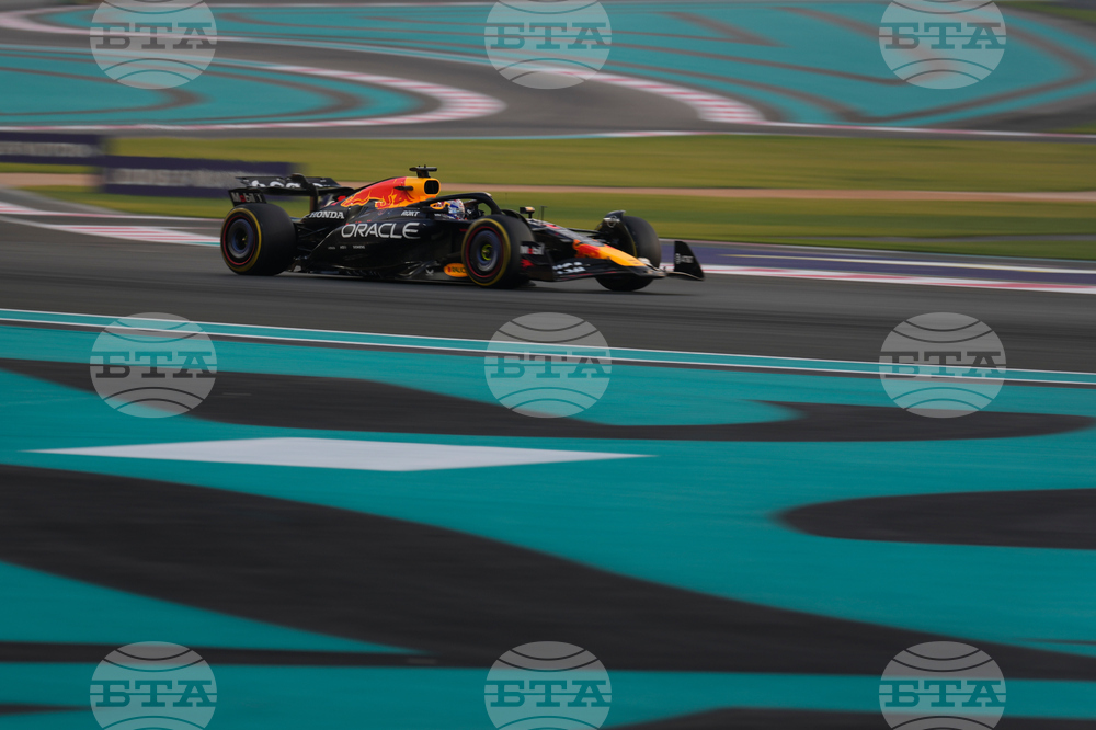 Abu Dhabi F1 GP Auto Racing