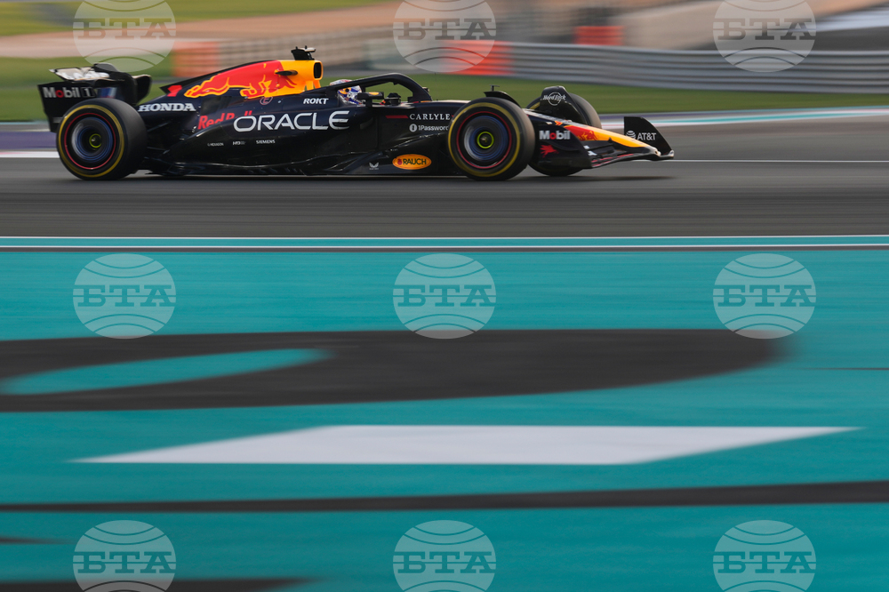 Abu Dhabi F1 GP Auto Racing