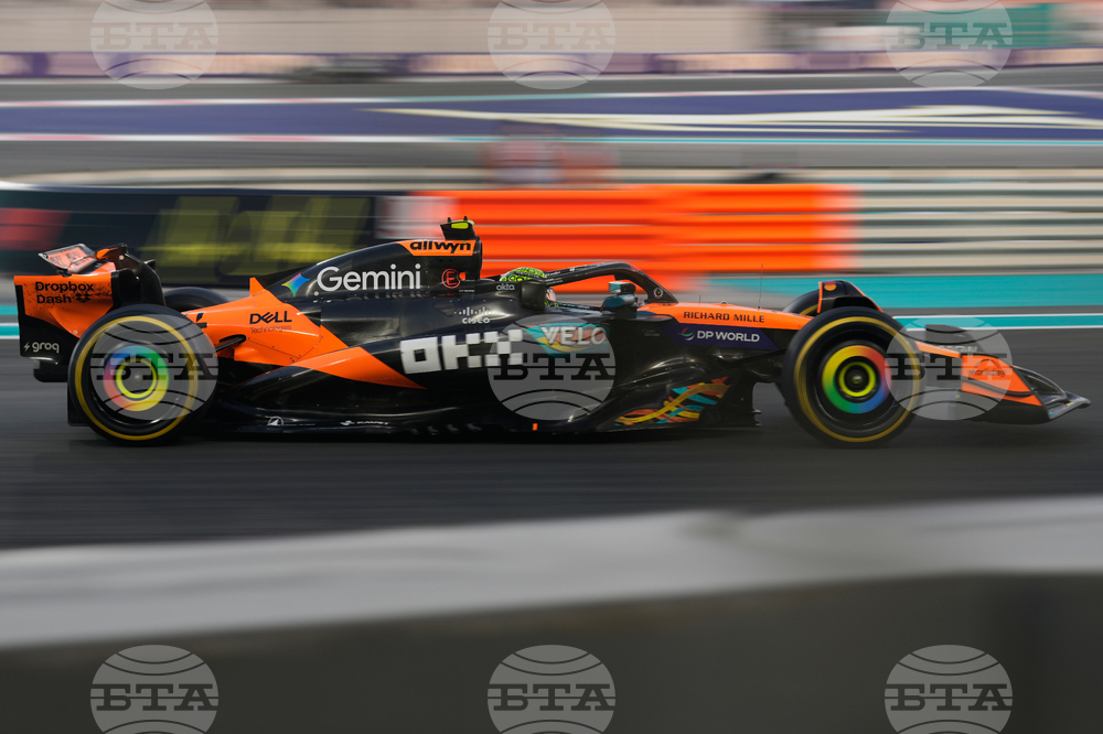 Abu Dhabi F1 GP Auto Racing