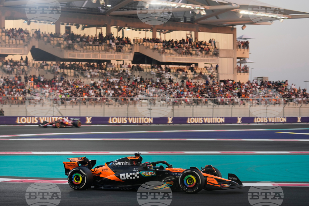 Abu Dhabi F1 GP Auto Racing