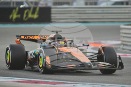 Abu Dhabi F1 GP Auto Racing