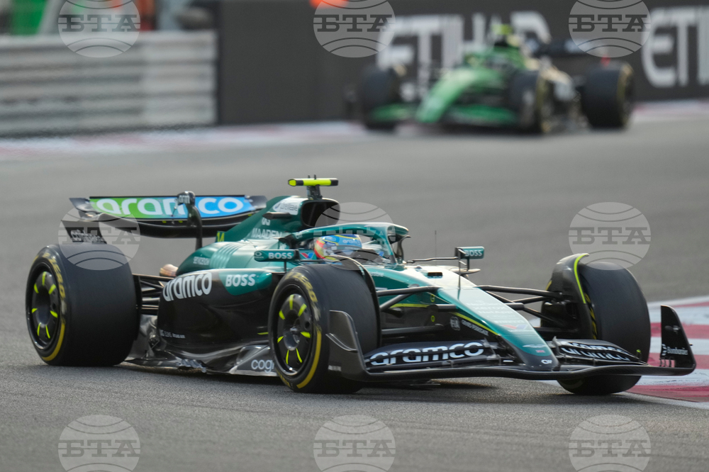 Abu Dhabi F1 GP Auto Racing