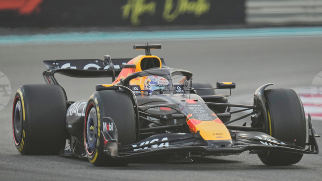 Ферстапен избира номер 3, след като загуби титлата си от Норис