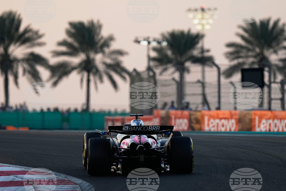 Abu Dhabi F1 GP Auto Racing