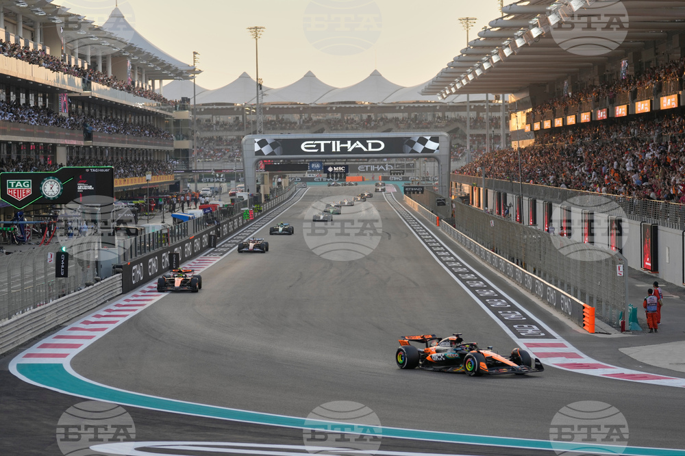 Abu Dhabi F1 GP Auto Racing