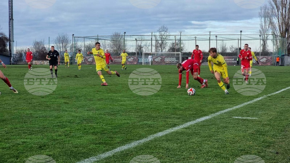 Дублиращите отбори на ЦСКА и Лудогорец не излъчиха победител във Втора лига 