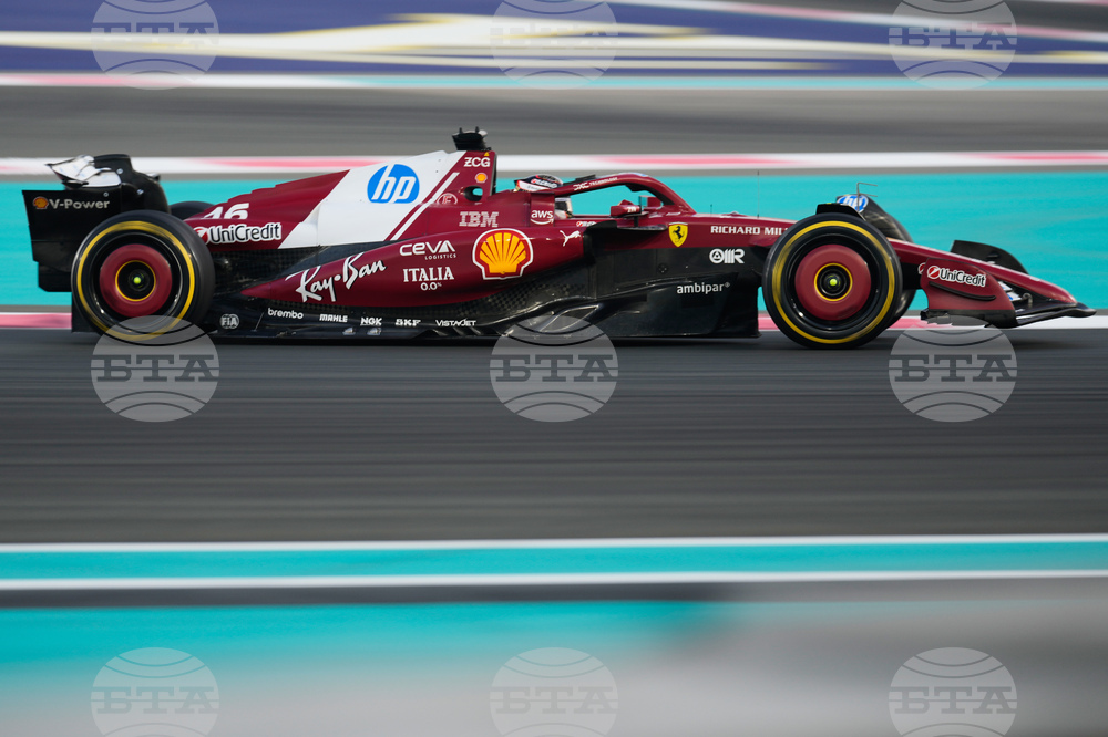 Abu Dhabi F1 GP Auto Racing