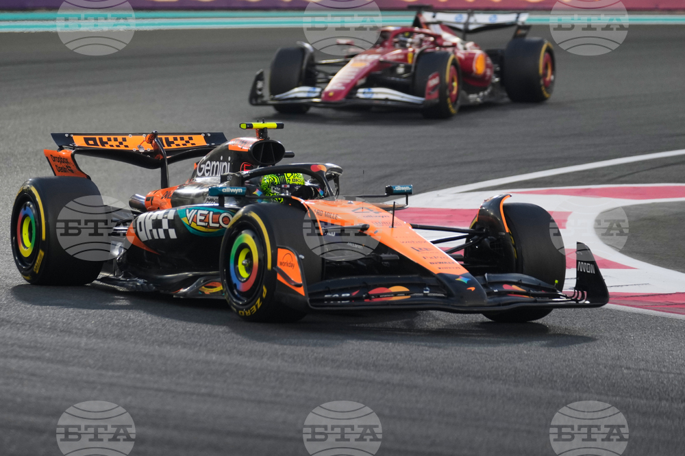 Abu Dhabi F1 GP Auto Racing