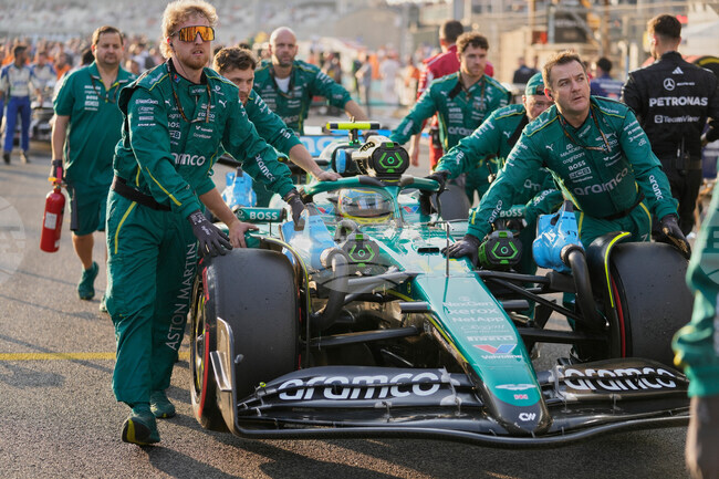 Шефът на отбора на Астън Мартин Лорънс Строл очаква новият сезон във Формула 1 да бъде труден