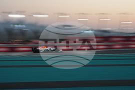 Abu Dhabi F1 GP Auto Racing