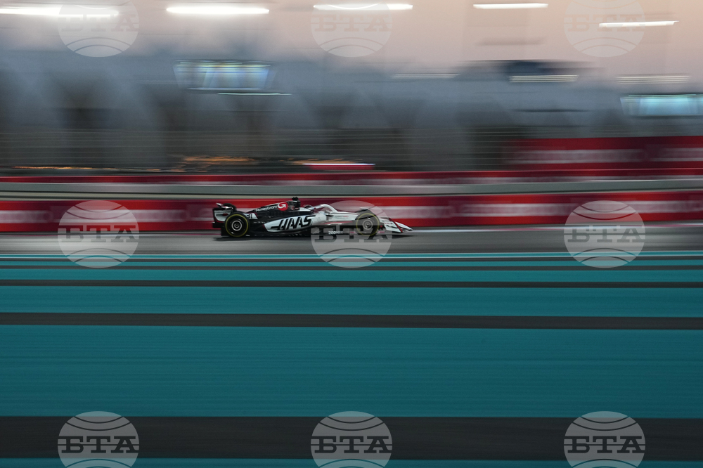 Abu Dhabi F1 GP Auto Racing