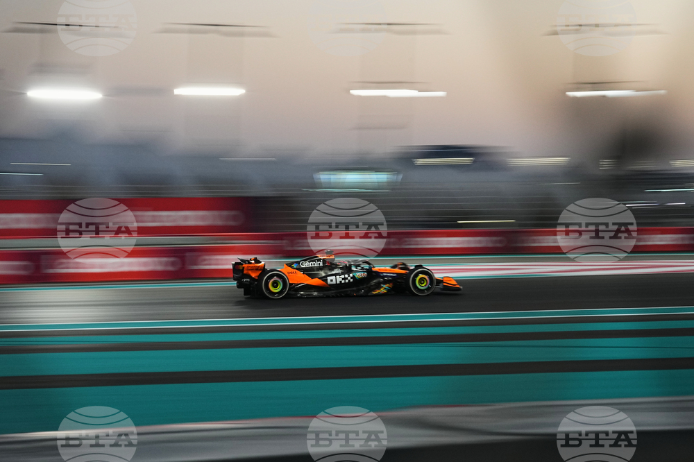 Abu Dhabi F1 GP Auto Racing