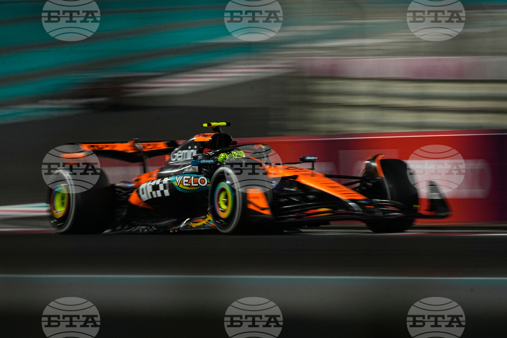 Abu Dhabi F1 GP Auto Racing