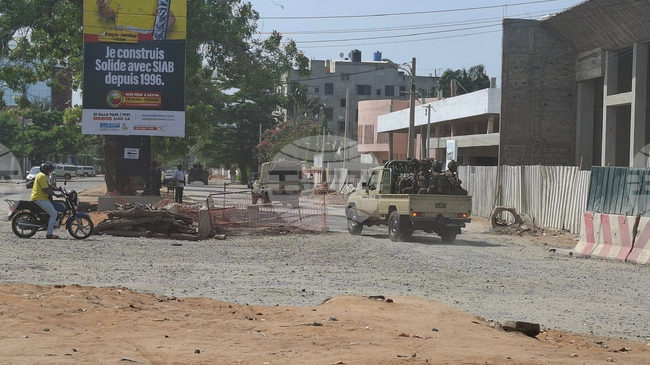 Над десет войници са задържани след опита за преврат в Бенин