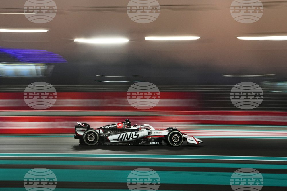 Abu Dhabi F1 GP Auto Racing
