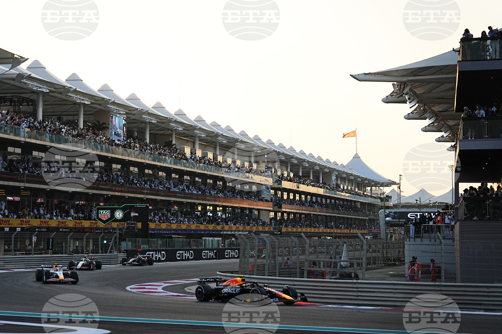 Abu Dhabi F1 GP Auto Racing
