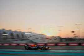 Abu Dhabi F1 GP Auto Racing
