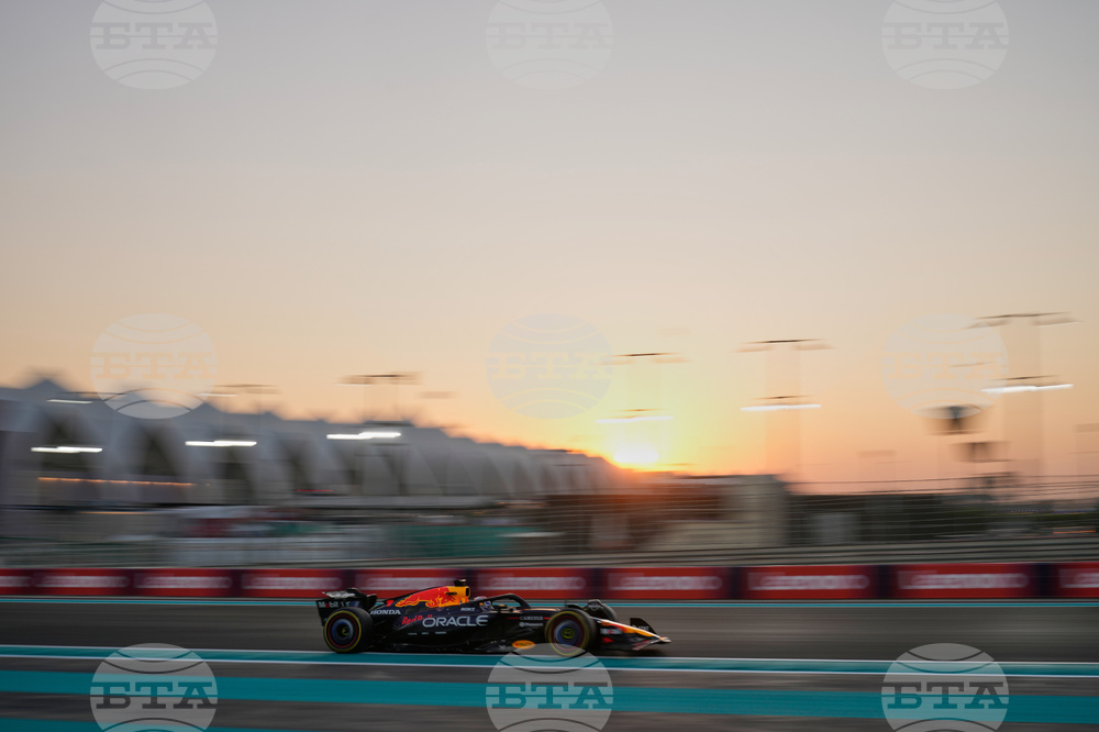 Abu Dhabi F1 GP Auto Racing