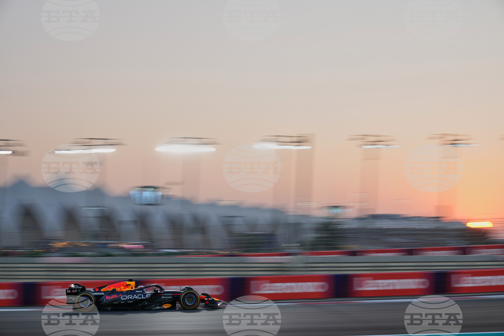 Abu Dhabi F1 GP Auto Racing