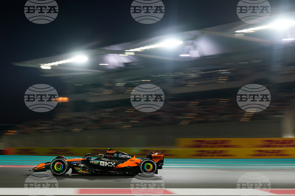 Abu Dhabi F1 GP Auto Racing